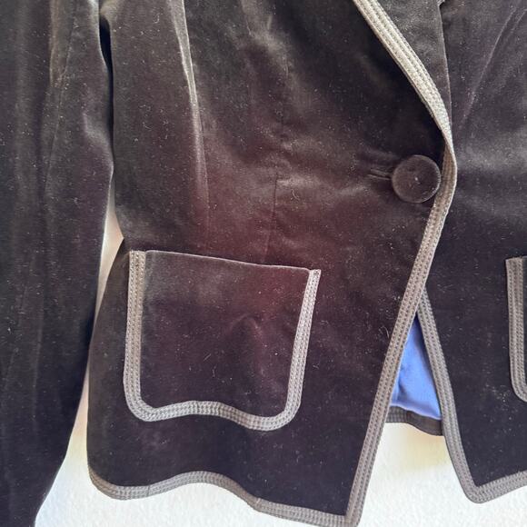 Ann Taylor Black Velvet Blazer Womens Size 8 One Button Lined Tailored Jacket - Picture 5 of 5